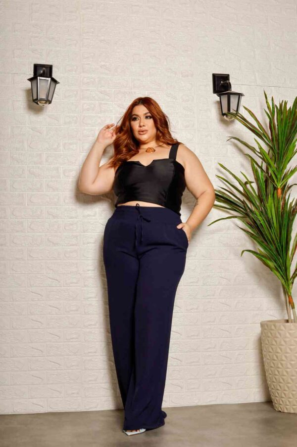 Serenidade em Linho: Pantalona Plus Size Natural - Imagem 5