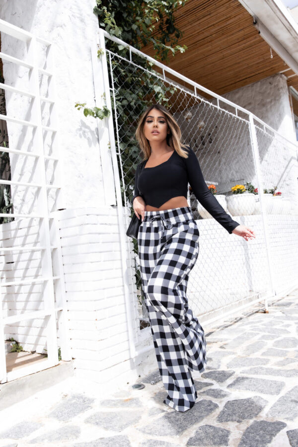 Calça Pantalona Xadrez Elegante - Imagem 10