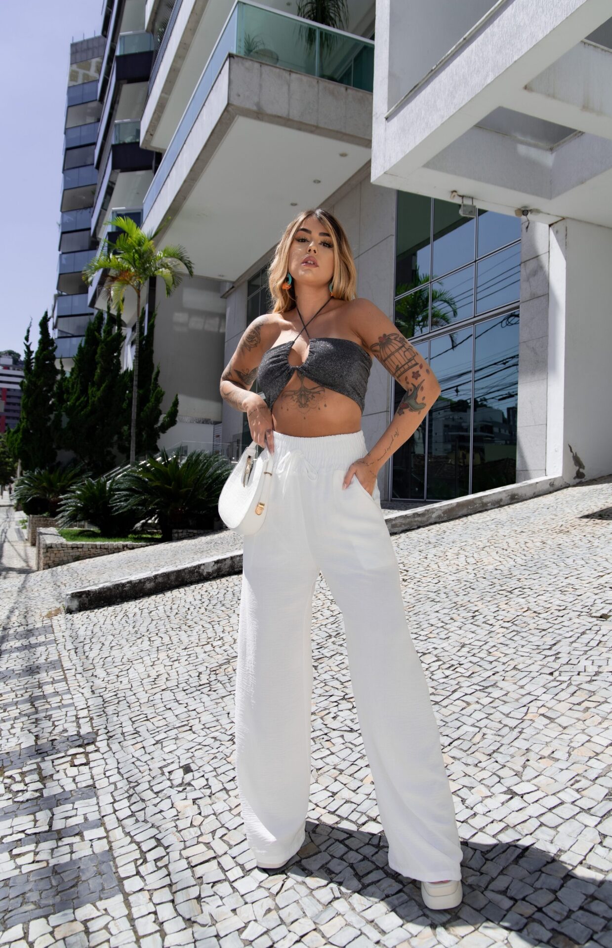 Pantalona Feminina Essencial